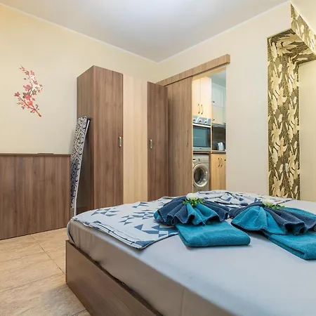 Apartment 1bd In A Calm Area Near The Centre By Flat Mаnager *